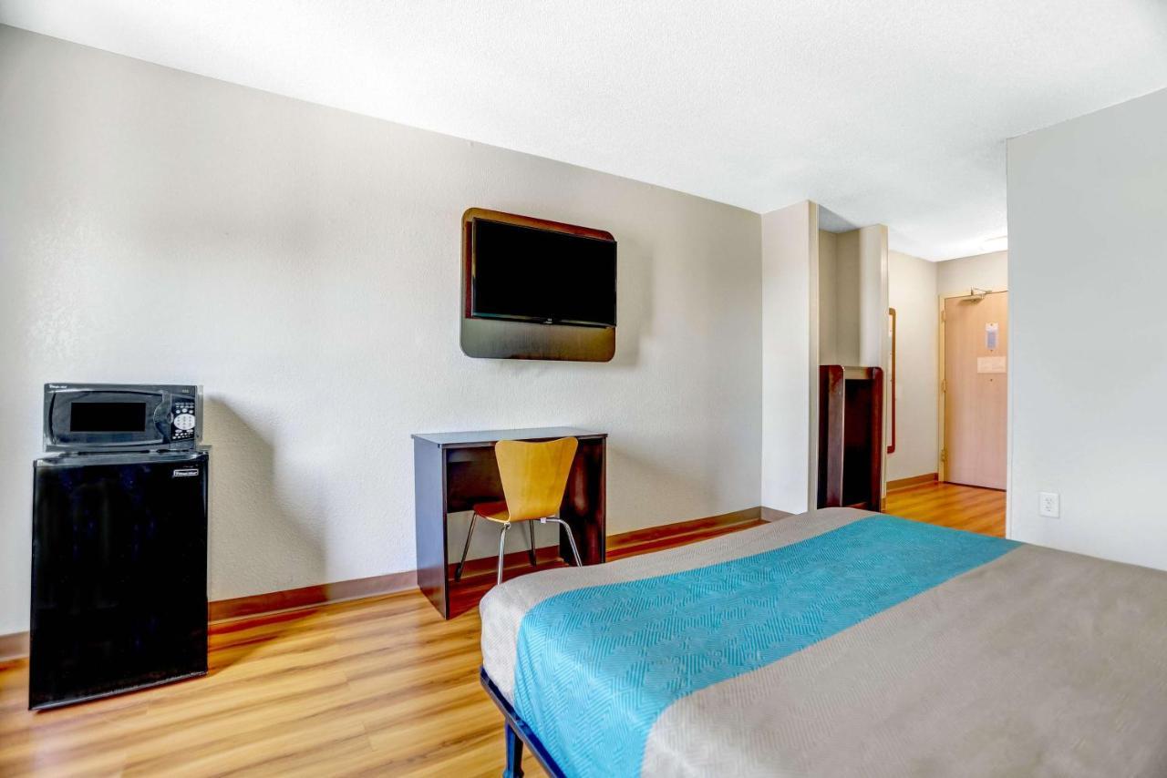 Motel 6-Raleigh, Nc - North Экстерьер фото